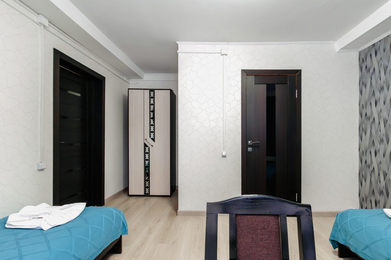 Двухместный (Стандарт двухместный с 2 отдельными кроватями (Дом Катунь)), Гостевой дом Grand Altai Manzherok