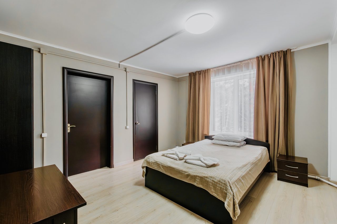 Двухместный (Стандарт двухместный с 1 двуспальной кроватью (Дом Катунь)), Гостевой дом Grand Altai Manzherok