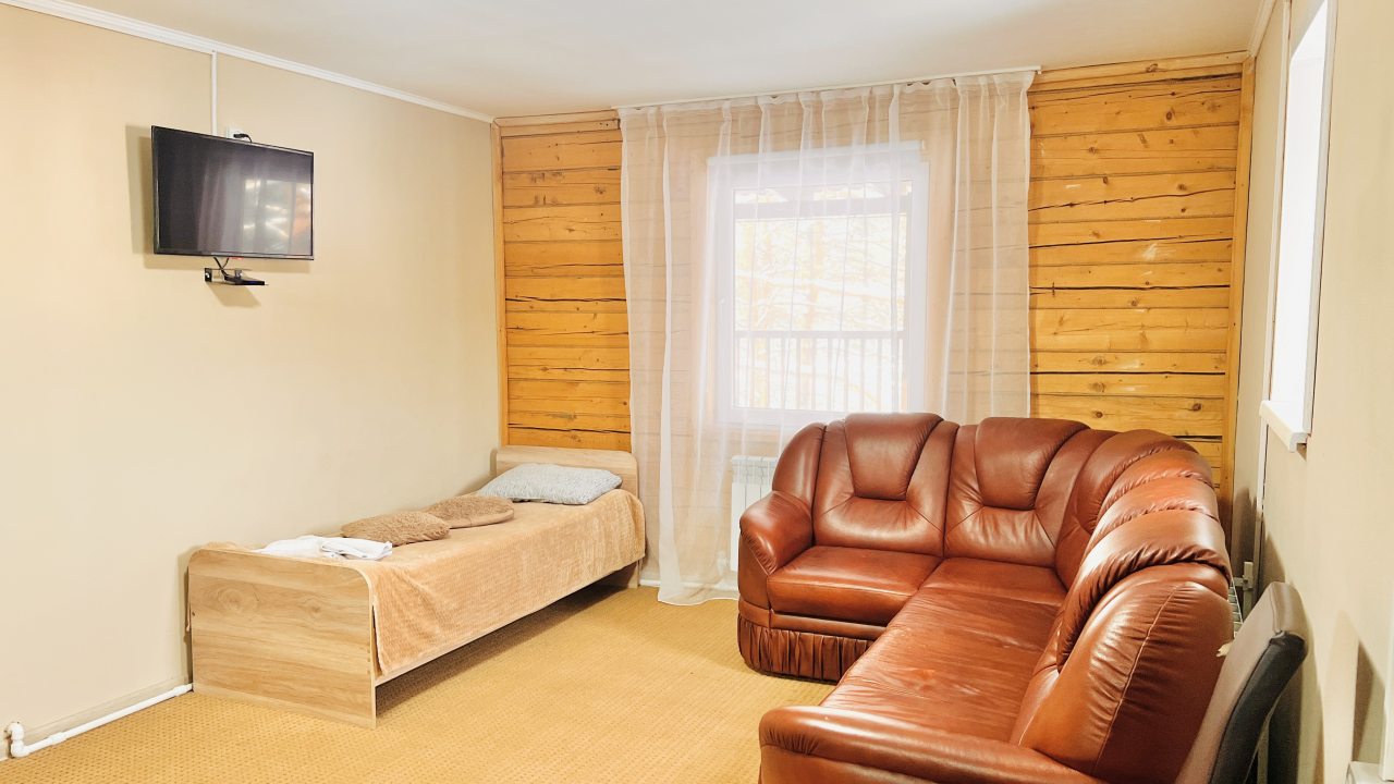 Пятиместный (Семейный пятиместный (Дом Катунь)), Гостевой дом Grand Altai Manzherok