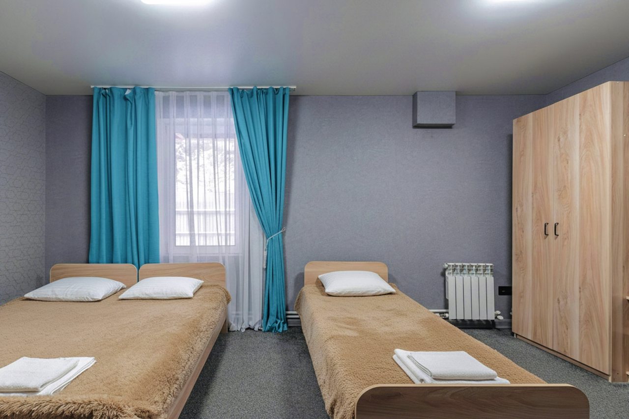 Трёхместный и более (Стандарт трёхместный (Дом кедр)), Гостевой дом Grand Altai Manzherok