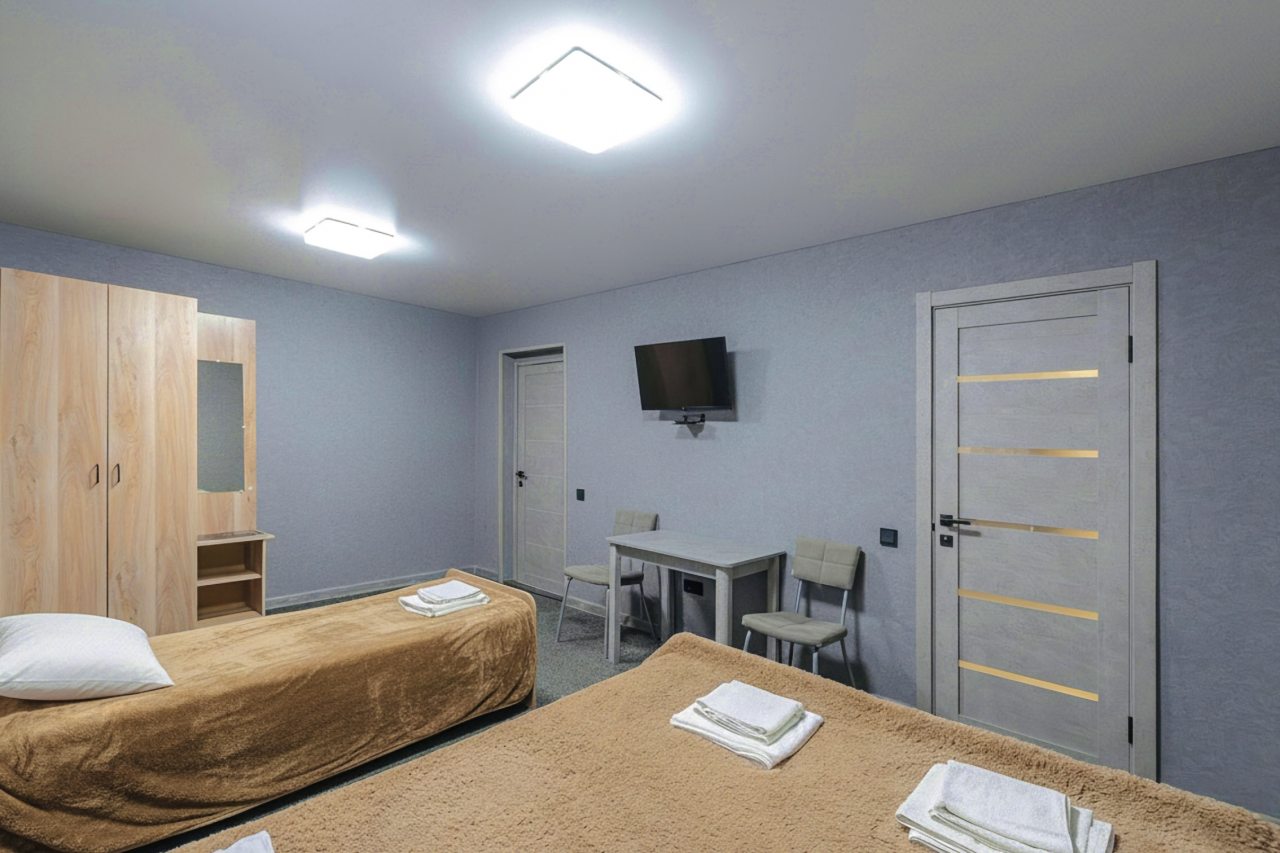 Трёхместный и более (Стандарт трёхместный (Дом кедр)), Гостевой дом Grand Altai Manzherok