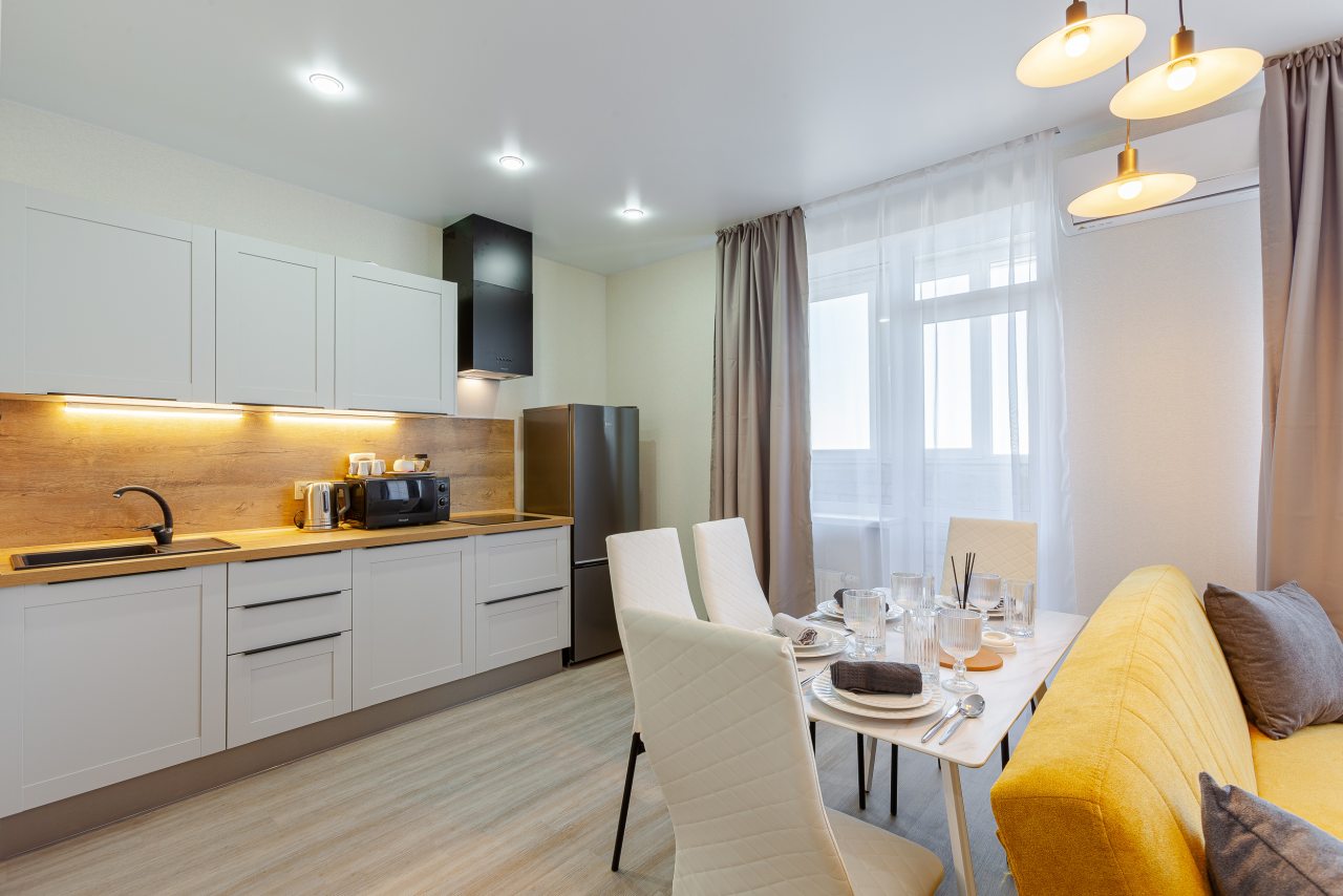 Люкс (Апартаменты RentPlaza в ЖК Логика с видом на город), Апартаменты RentPlaza 4 проезд 67