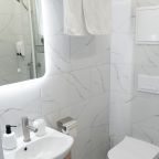 Апартаменты (Улучшенные апартаменты), Апартаменты Why not Aparts