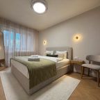 Квартира (Апартаменты в спальном районе Сурганова 80), Апартаменты Home Apart Surganova 5A