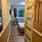 Двухместный (Двухместный номер с двуспальной кроватью и диваном), Гостиница Forest Relax