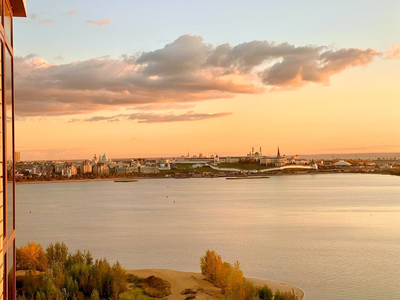 Двухместный (Апартаменты с видом на Казанку и Кремль), Элитные 2к апартаменты с видом на Казанку и Кремль