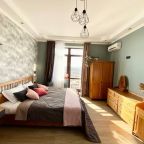 Двухместный (Элитные видовые апартаменты), Элитные 2к апартаменты с видом на Казанку и Кремль