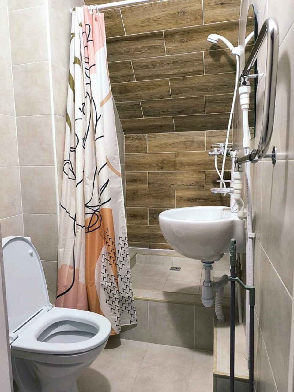 Четырёхместный Двухкомнатный «Люкс» с балконом