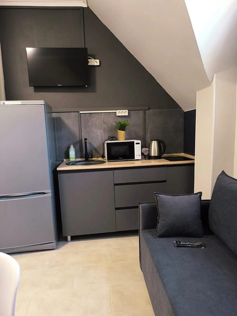 Четырёхместный Двухкомнатный «Люкс» с балконом