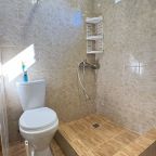 Дом (Двухкомнатный Эко-дом), Гостевой дом У Полины