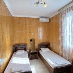 Дом (Двухкомнатный Эко-дом), Гостевой дом У Полины