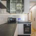Мини-кухня, Апартаменты Люкс с просторной личной террасой на крыше дома