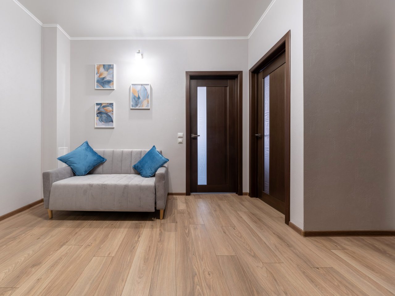 Трёхместный и более (Двухкомнатная квартира 60м2 в современном районе), Апартаменты Apart-deluxe Легенды моря на Аксакова 114