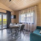 Дом (Forest (до 4 гостей), 75 м² с сауной), База отдыха Бережок