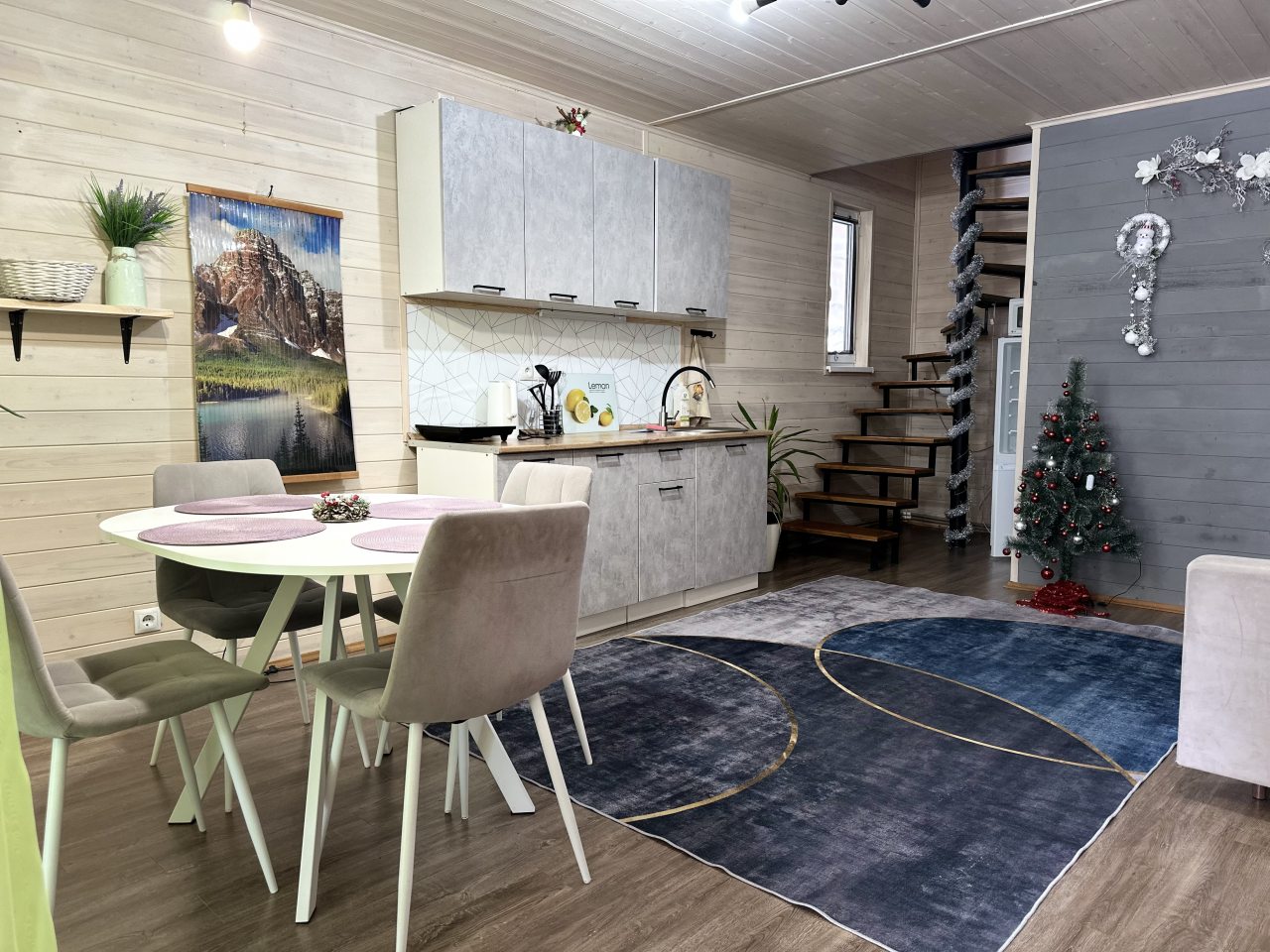 Дом (Барнхаус 1), База отдыха Дух леса