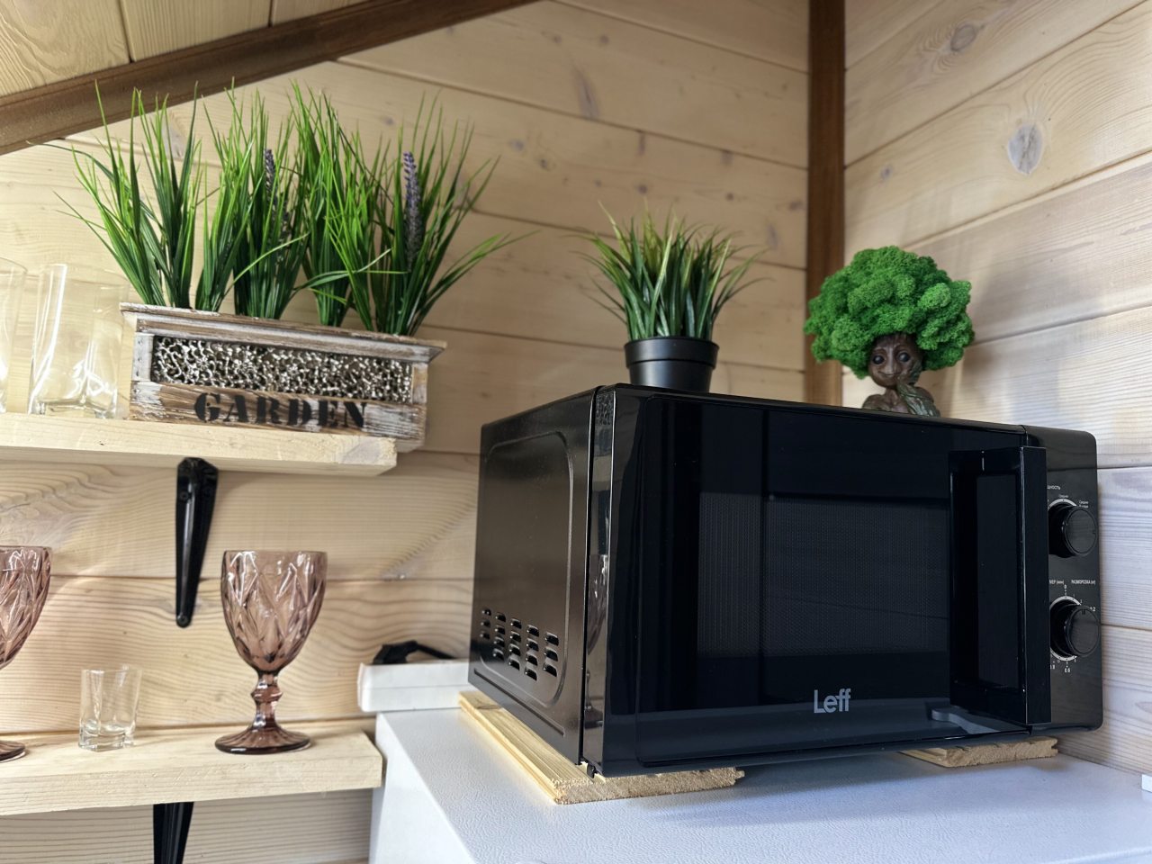 Дом (Барнхаус 2), База отдыха Дух леса