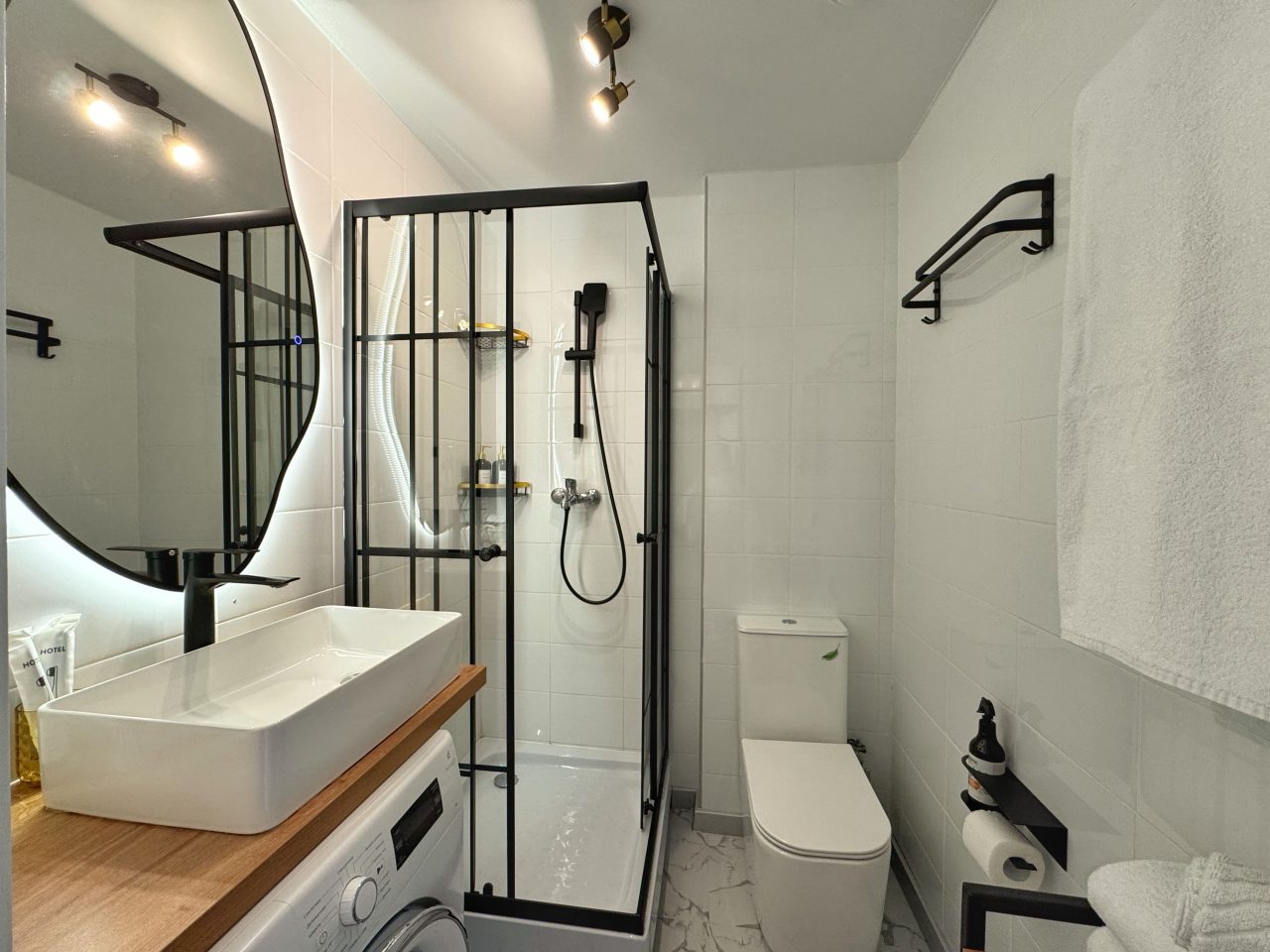 Трехместный (Apart-Comfort на Лескова 44), Апартаменты Apart-Comfort на Лескова 44