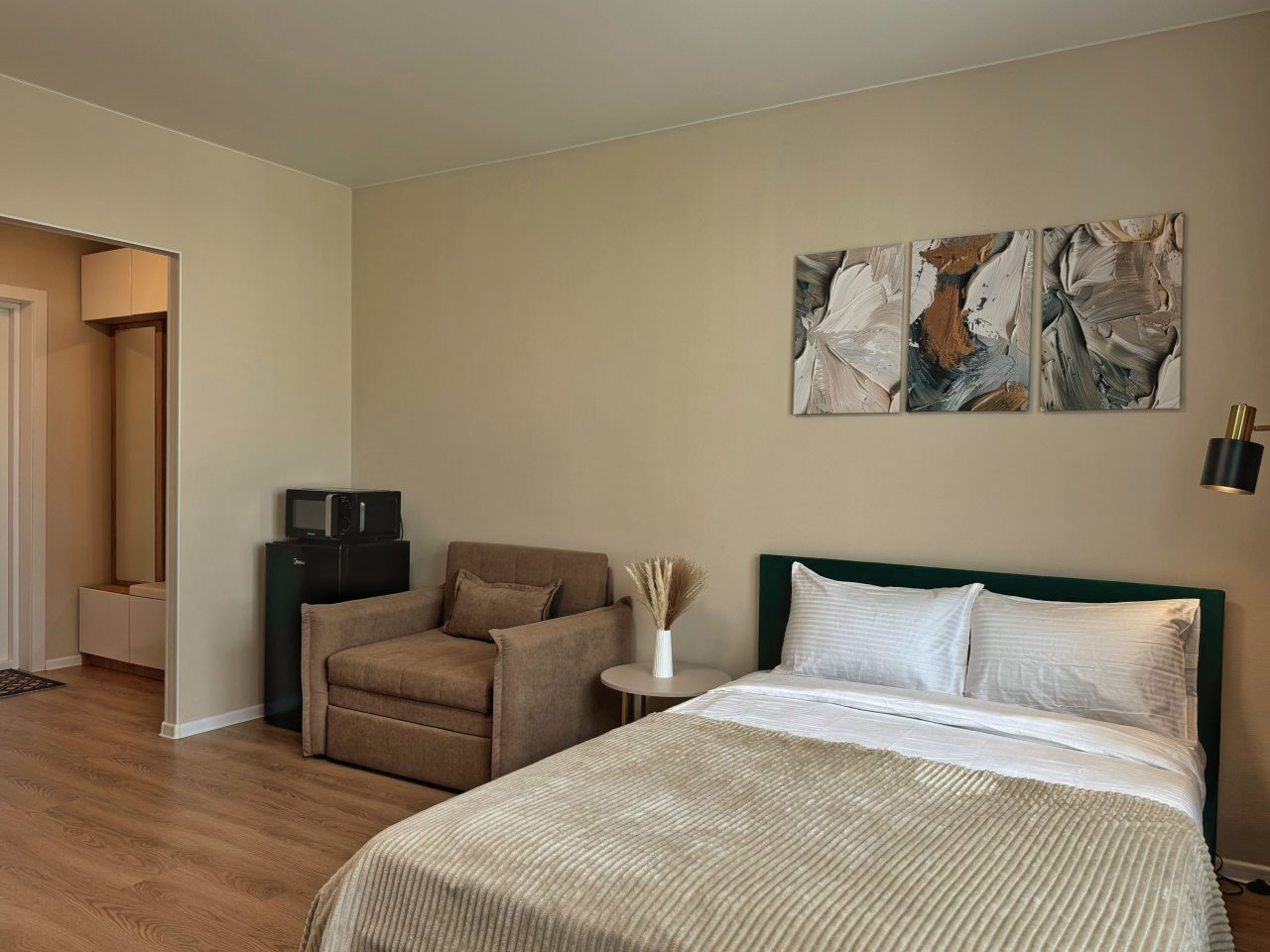 Трехместный (Apart-Comfort на Лескова 44), Апартаменты Apart-Comfort на Лескова 44