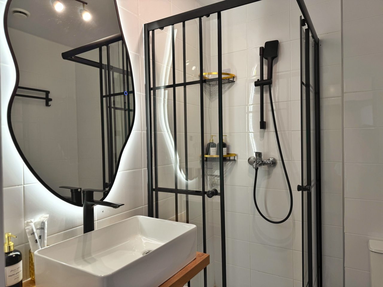 Трехместный (Apart-Comfort на Лескова 44), Апартаменты Apart-Comfort на Лескова 44