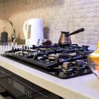 Принадлежности для приготовления чая и кофе.