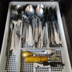 Столовые приборы