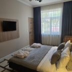 Люкс (Премиум Люкс с кроватью DBL с видом на горы), Гостевой дом Цитрус