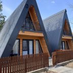 Дом (Дом А-Фрейм), Центр загородного отдыха Огни Маяка