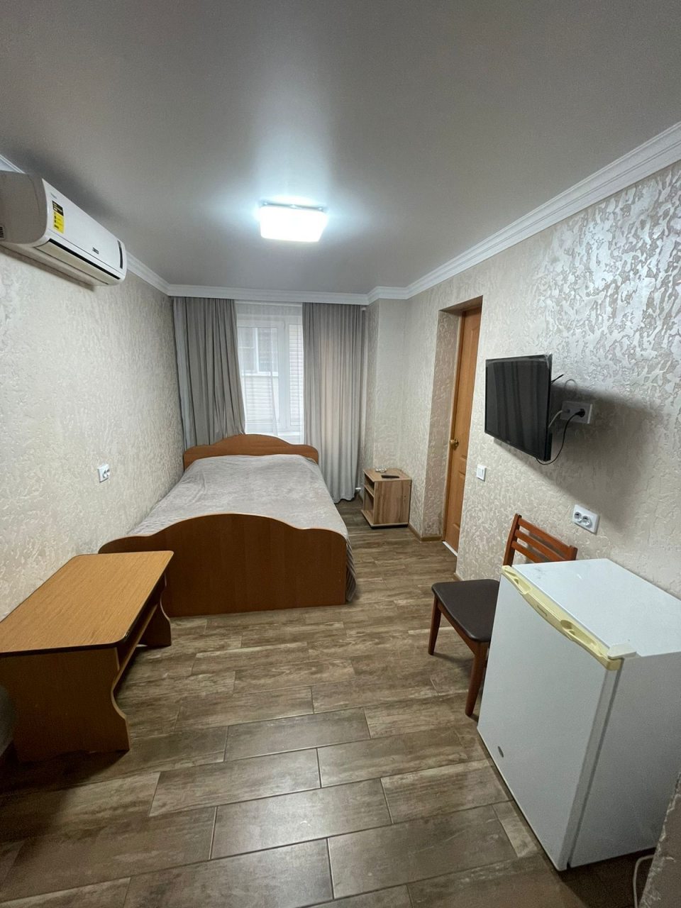 Четырехместный (Комфорт(№2) двухкомнатный), Гостевой дом Вишневка