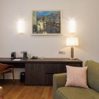 Трехместный (Президентский Люкс), Премиум Отель Пушкин