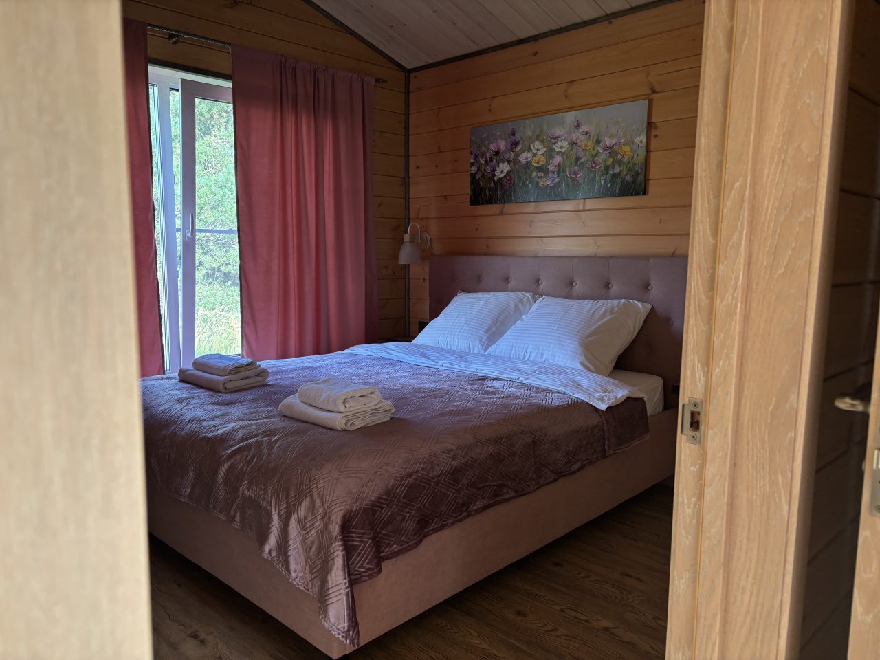 Люкс (Малина 6-ти местный), Парк-Отель Эко-Парк
