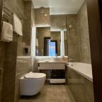 Люкс (Люкс), Отель Munib Hotel