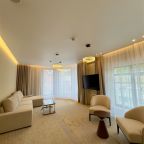 Люкс (Люкс), Отель Munib Hotel