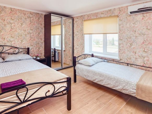 Фотография номера гостиницы Черноморский берег