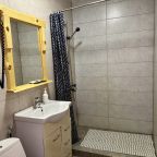 Номер (Комната в коттедже Снегурочка 1 кровать + диван с балконом), Отель Медвежка в Карелии