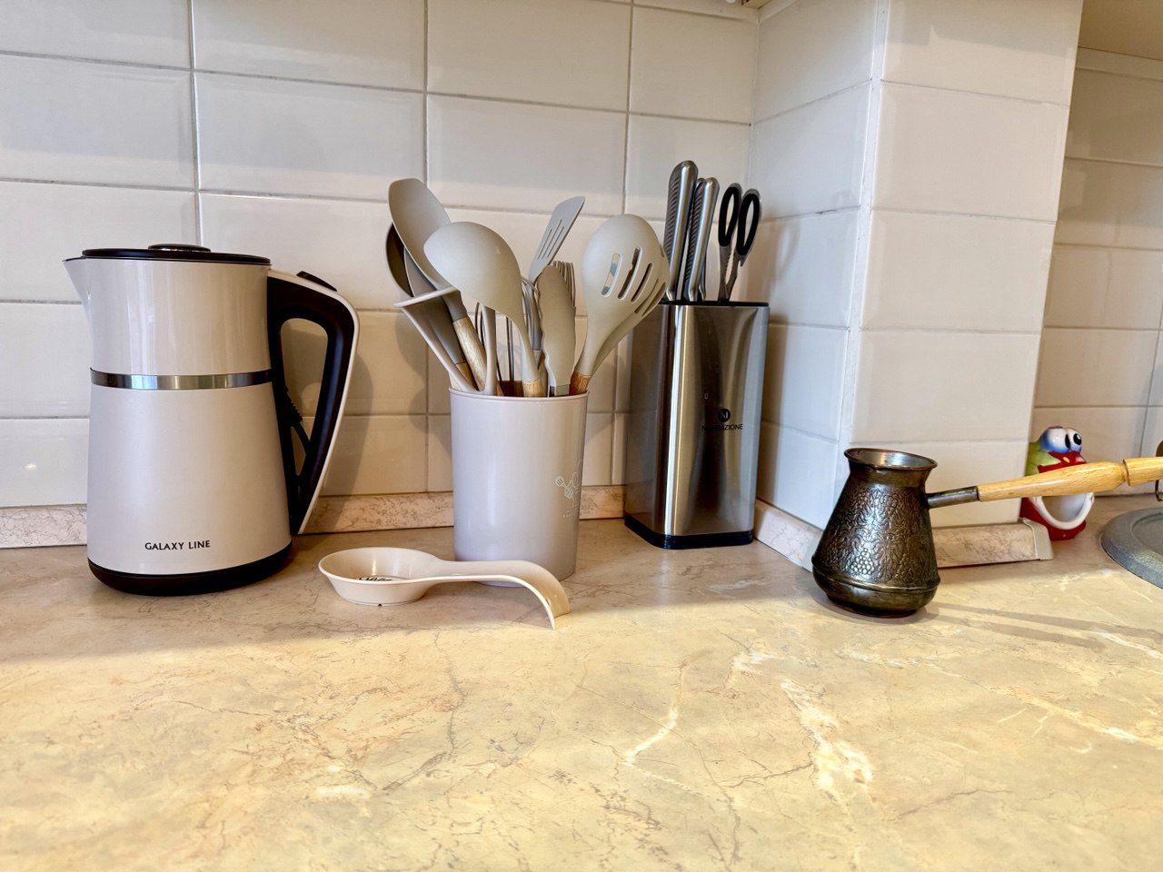 Апартаменты (Однокомнатные у Музея Мирового Океана), Апартаменты Однокомнатные у Музея Мирового Океана