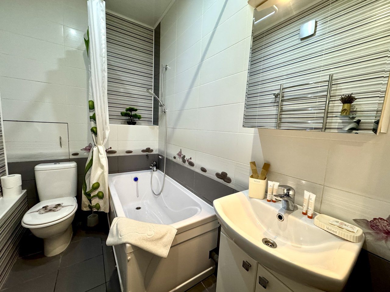 Апартаменты (Однокомнатные у Музея Мирового Океана), Апартаменты Однокомнатные у Музея Мирового Океана