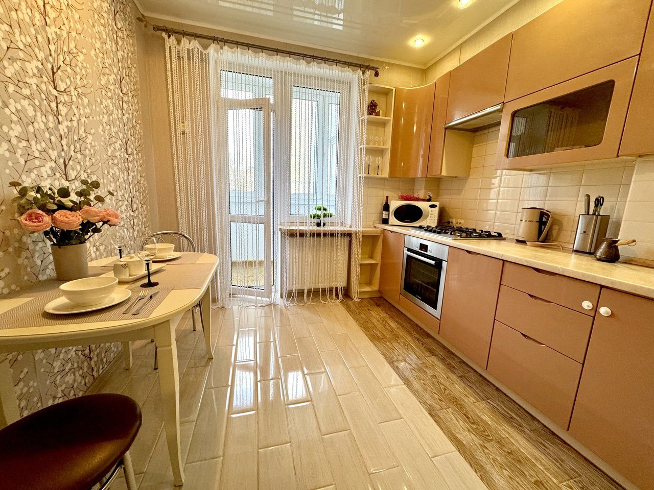 Апартаменты (Однокомнатные у Музея Мирового Океана), Апартаменты Однокомнатные у Музея Мирового Океана