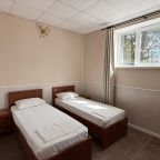 Двухместный (Бюджетный номер на цокольном этаже), Гостевой дом Море и Пальмы