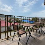 Трехместный (Трехместный эконом с балконом), Гостевой дом Море и Пальмы