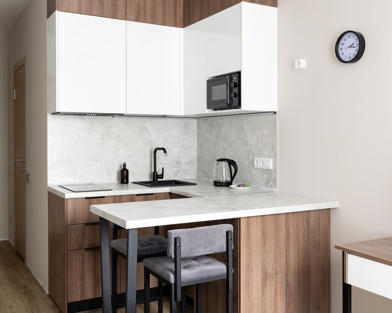 Апартаменты (Студия), Апартаменты АпартПейдж на Балтийской