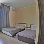 Трёхместный и более (Трехместный стандарт), Гостевой дом Елена