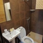 Трёхместный и более (Трехместный домик), База отдыха ЛАГУНА