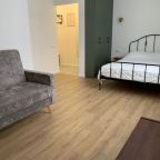 Апартаменты (Paris), Апартаменты Paris