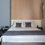 Студия с кухней трёхместная