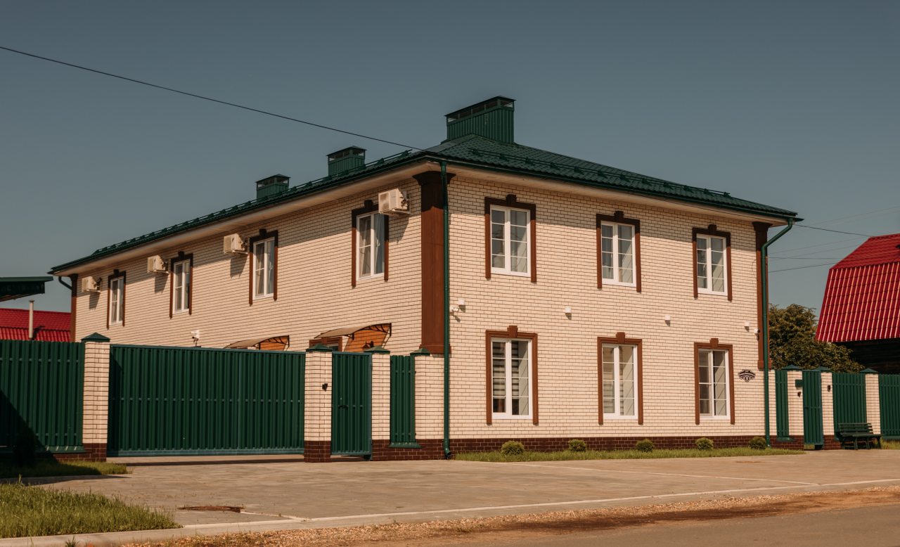 Апартаменты (Апарт 3), Апарт-отель Гости