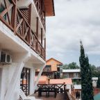Трёхместный и более (Комфорт трехместный с террасой), Гостиница СЕРВЕТ