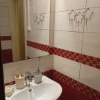 Тут  нужно умываться и чистить зубки))