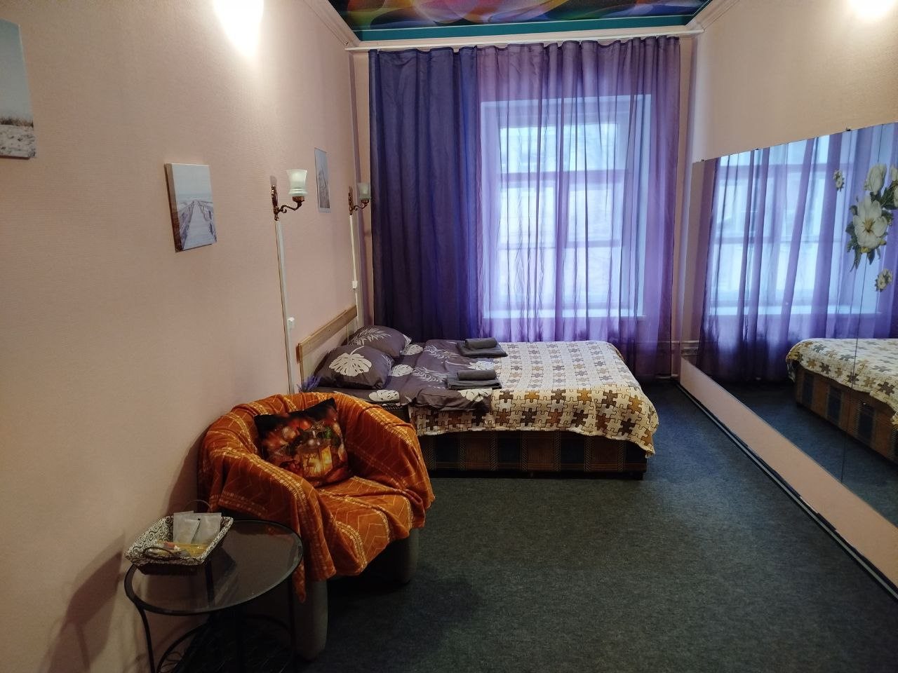 Семейный (Двухкомнатный  с двуспальной кроватью и диваном), Гостевой дом Тургеневский