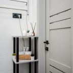 Апартаменты (Студия в стиле минимализм рядом с Ботаническим садом), Апартаменты Zen Home (Гостиничная 5)