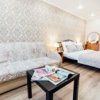 Апартаменты (Возле парка Циолковского), Апартаменты Музей Космонавтики